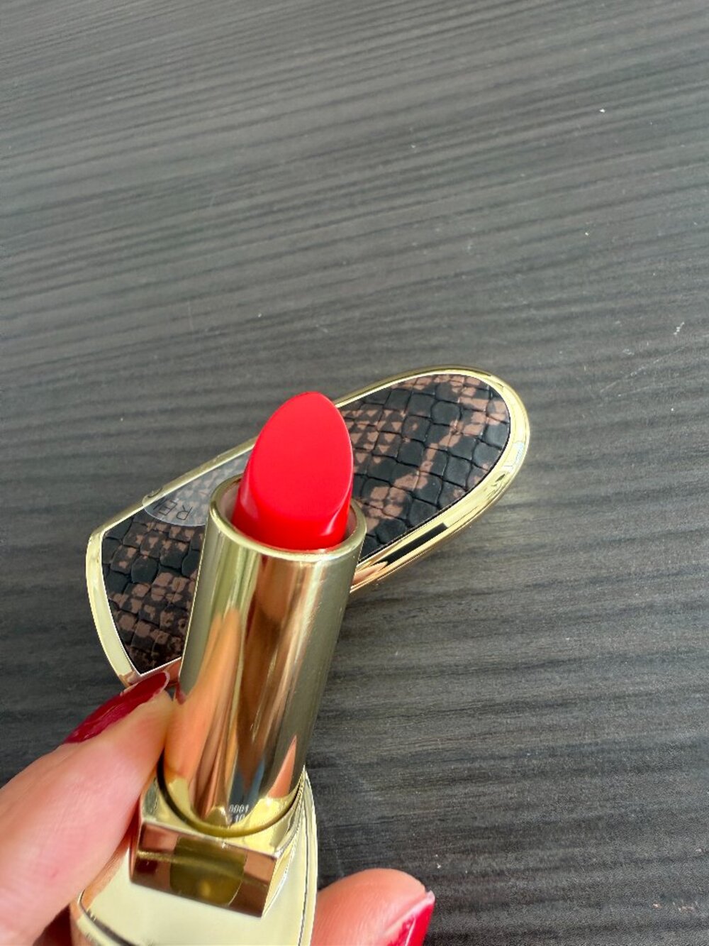 Guerlain Rouge G Case and lipstick